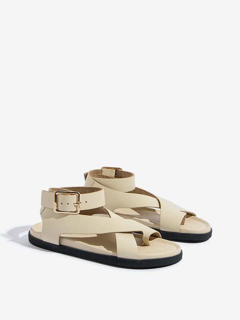 LUNA BLU Ivory Toe-Ring Gladiator Sandals