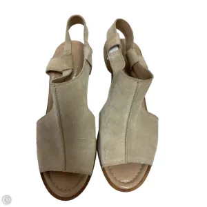 Shoes Heels Wedge By Clothes Mentor In Tan, Size: 8