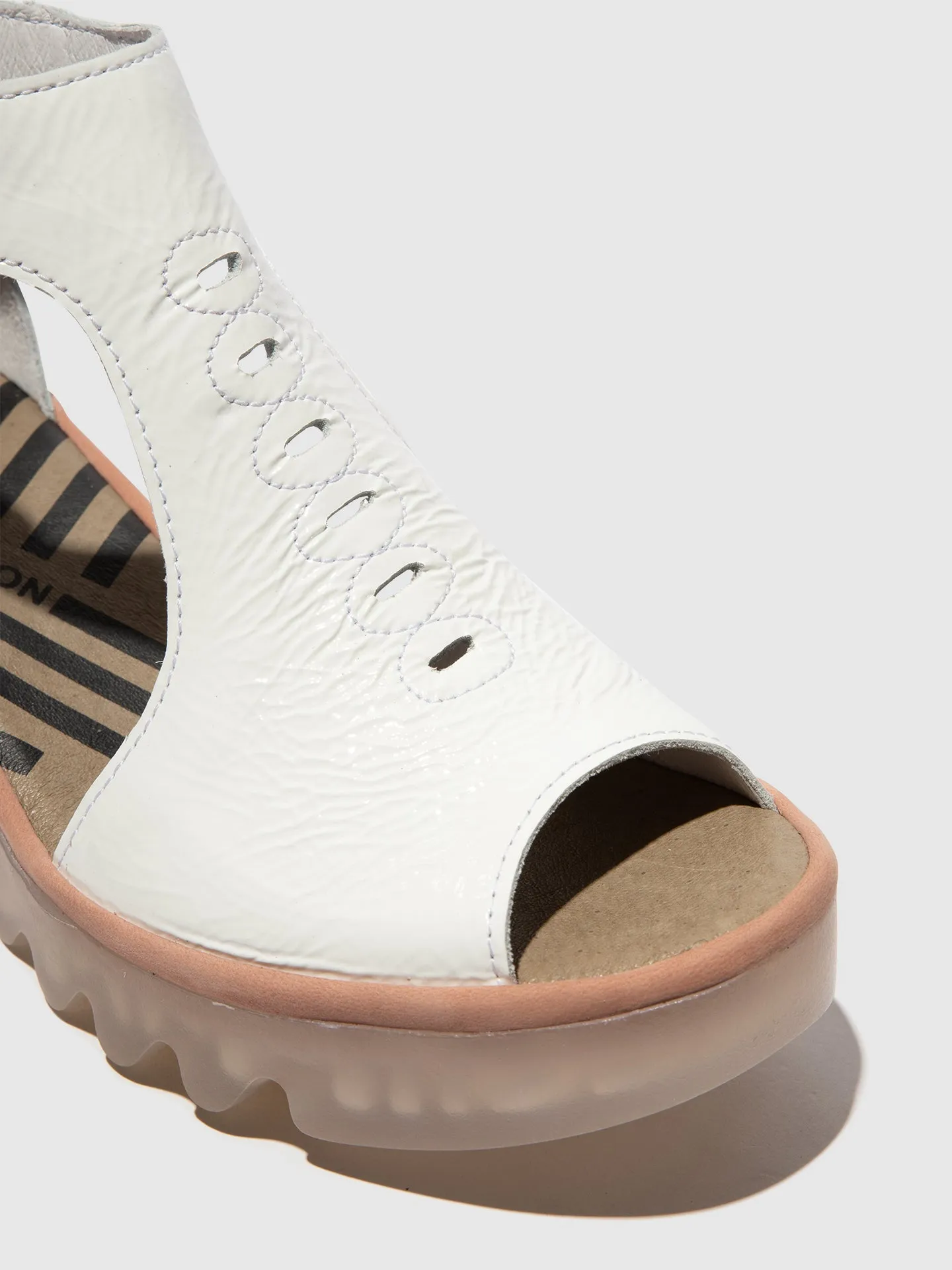 T-Strap Sandals BEZO306FLY OFFWHITE/PINK
